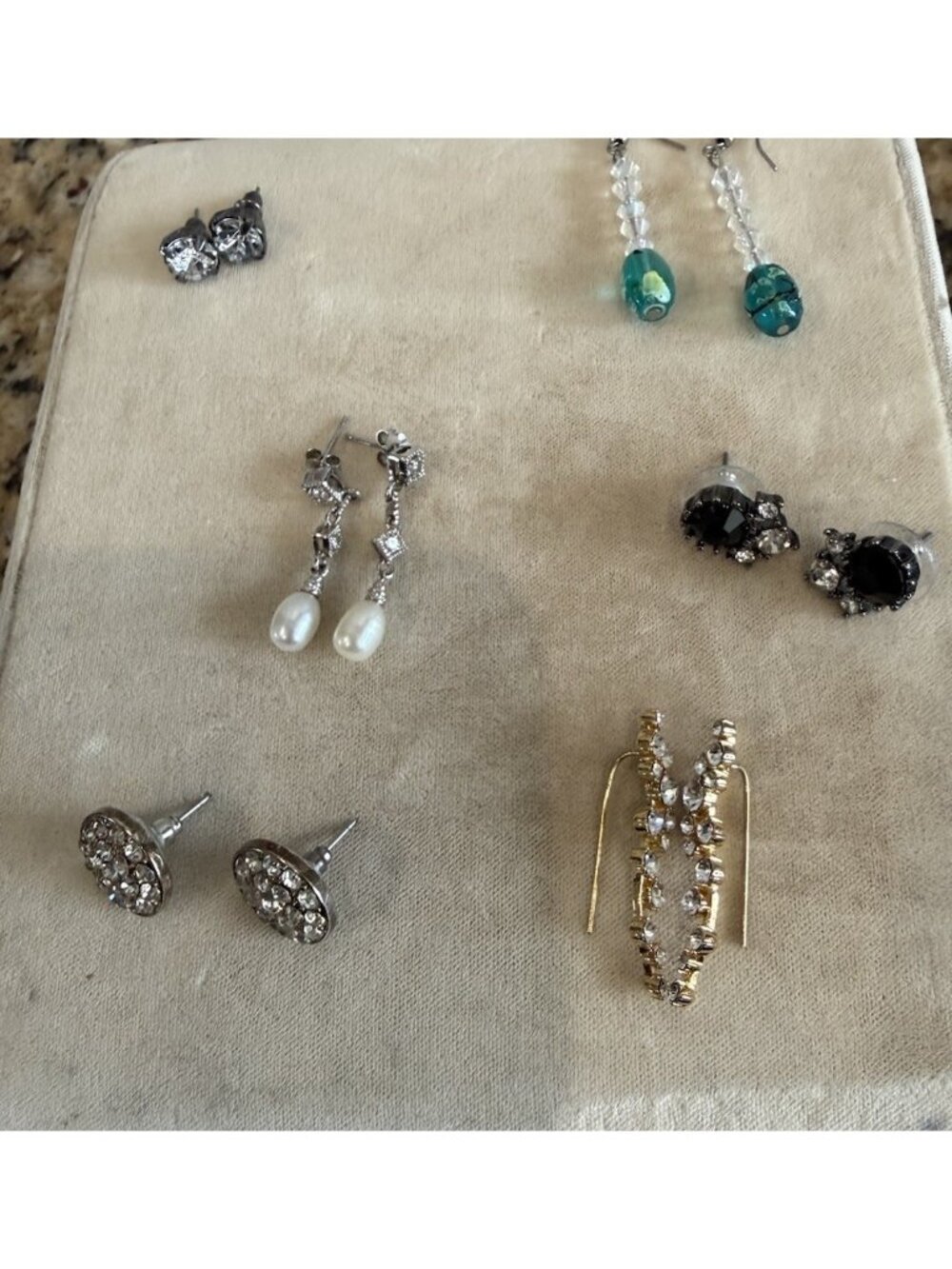 Lot Of 6 Pairs Of Earrings Pierced